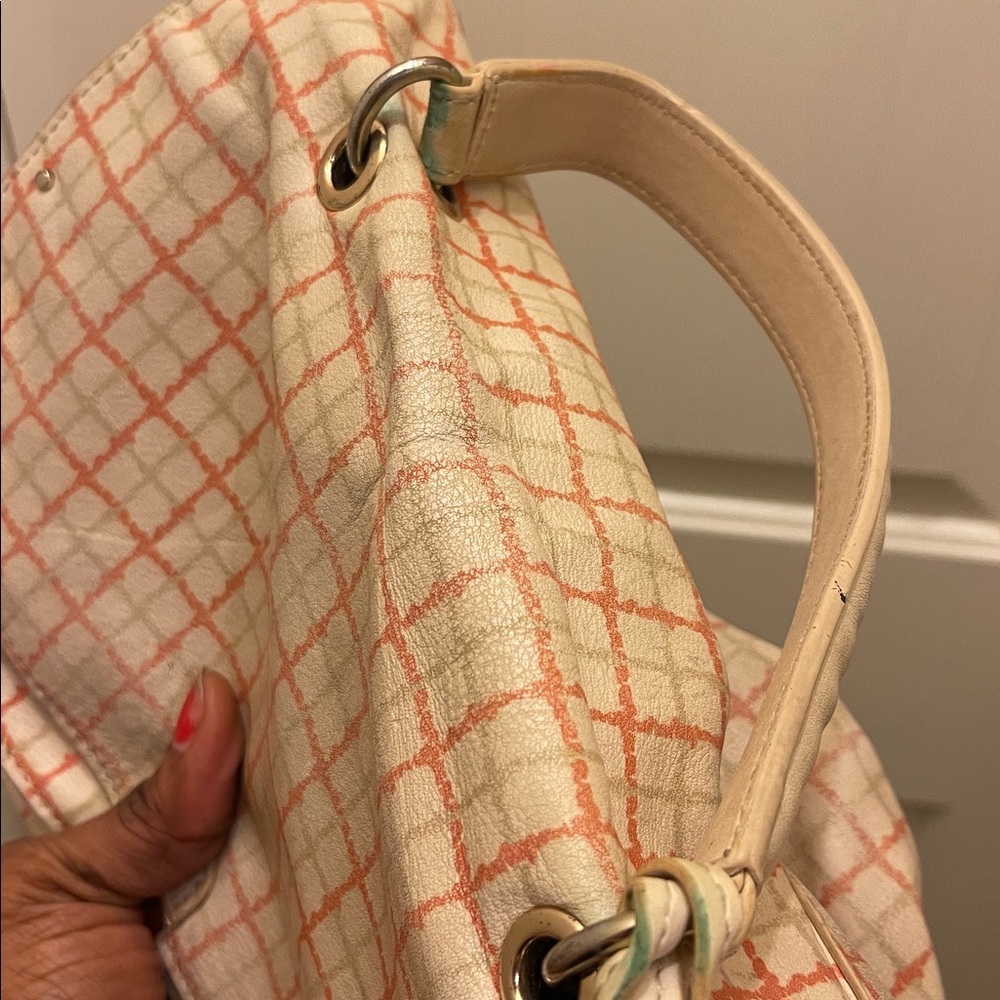 Tory Burch please check all picture of condition - Picture 12 of 17
